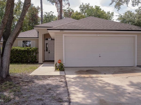 2991 CENTERWOOD Drive, Jacksonville, FL 32218