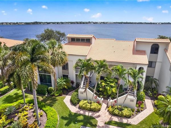 2568 NW Seagrass Drive, Unit 2A, Palm City, FL 34990