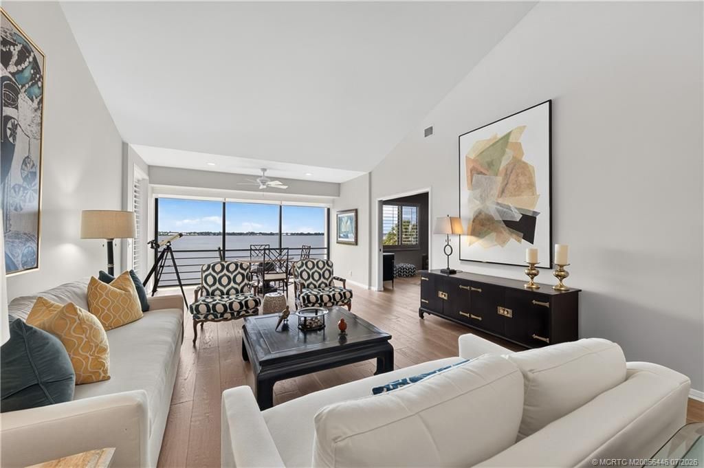 2568 NW Seagrass Drive, Unit 2A, Palm City, FL 34990 Photo