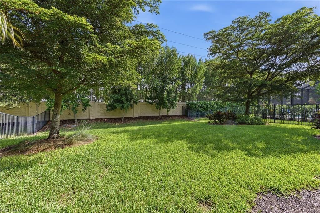 16423 Barclay Ct, Naples, FL 34110 Photo