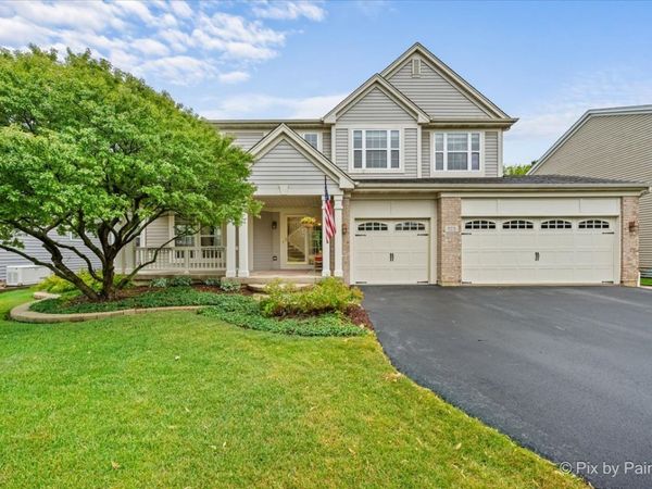 373 Florine Court , Cary, IL 60013
