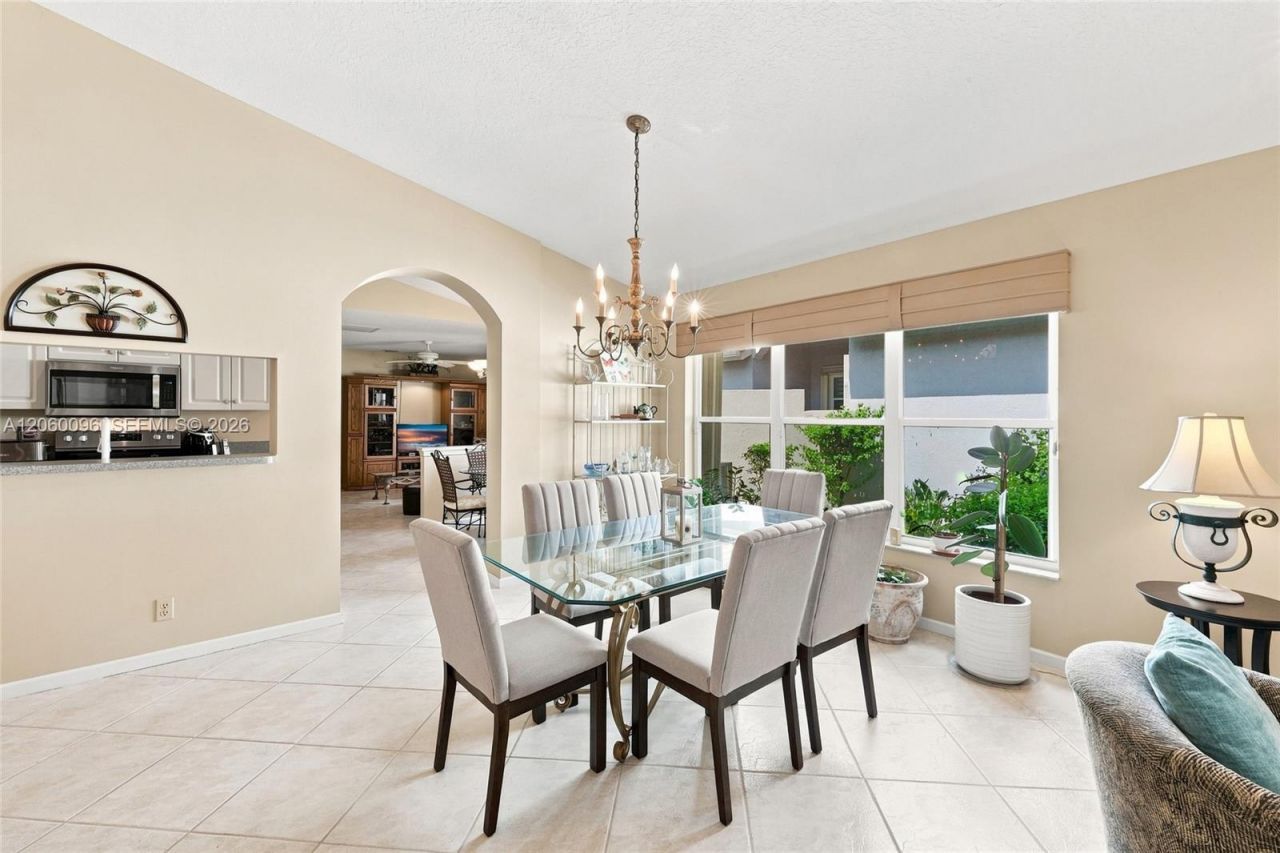 7215 Whitfield Ave, Boynton Beach, FL 33437 Photo