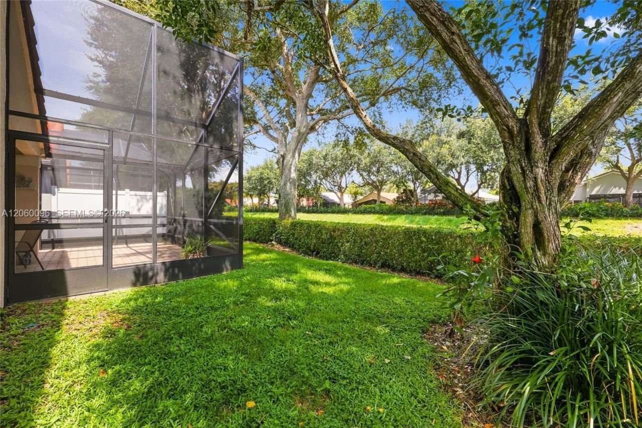 7215 Whitfield Ave, Boynton Beach, FL 33437 Photo
