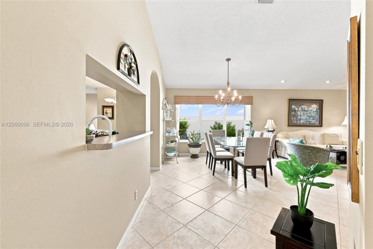 7215 Whitfield Ave, Boynton Beach, FL 33437 Photo