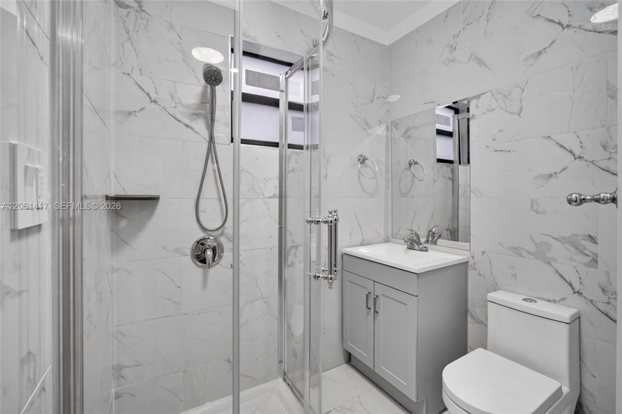 1011 NW 30th Ct , Unit 2, Miami, FL 33125 Photo