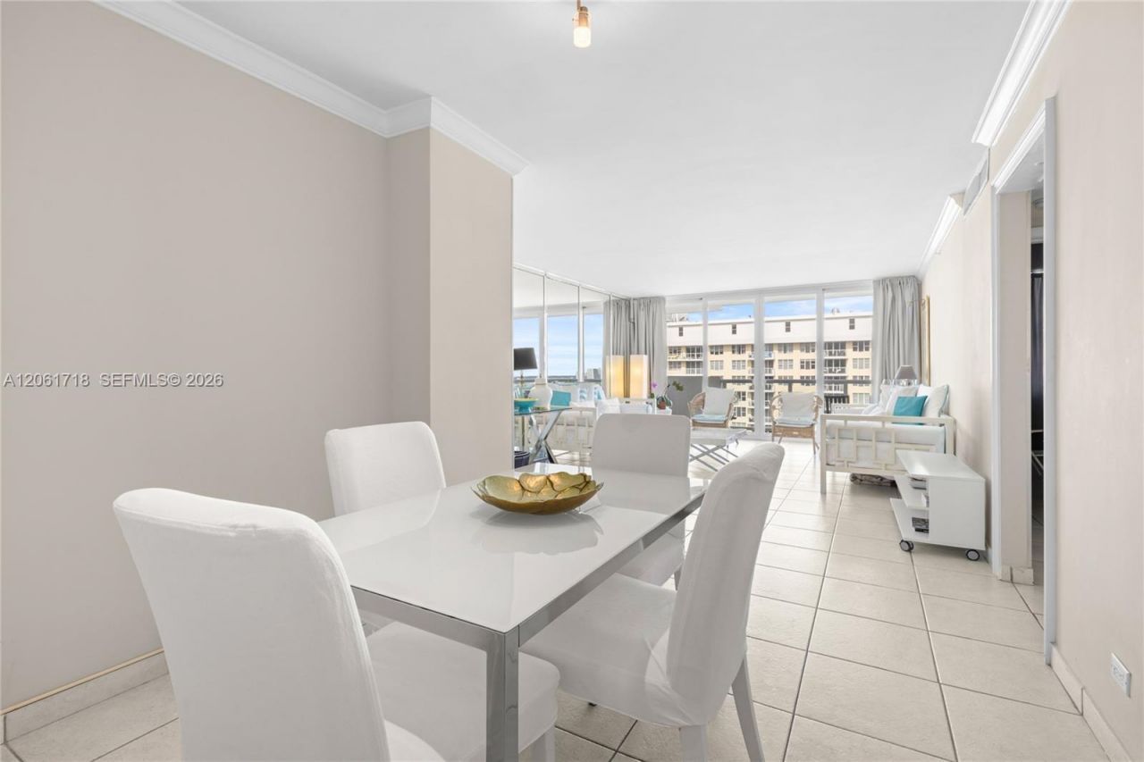 5601 Collins Ave, Unit 1515, Miami Beach, FL 33140 Photo