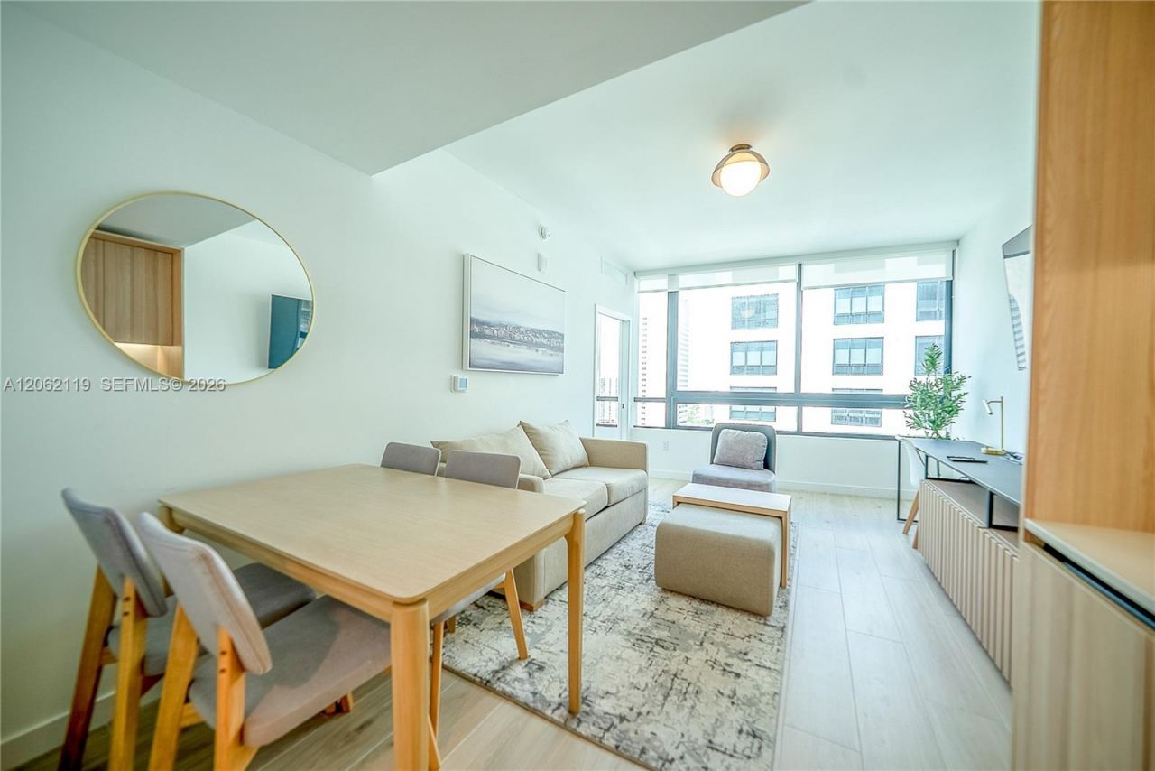 225 N Miami Ave , Unit 2912, Miami, FL 33128 Photo