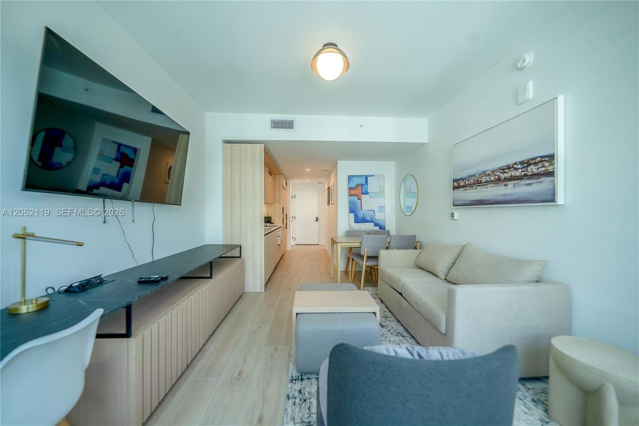 225 N Miami Ave , Unit 2912, Miami, FL 33128 Photo