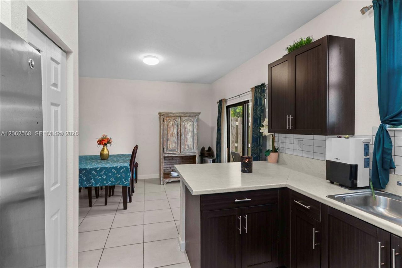 12758 SW 230th St , Miami, FL 33170 Photo