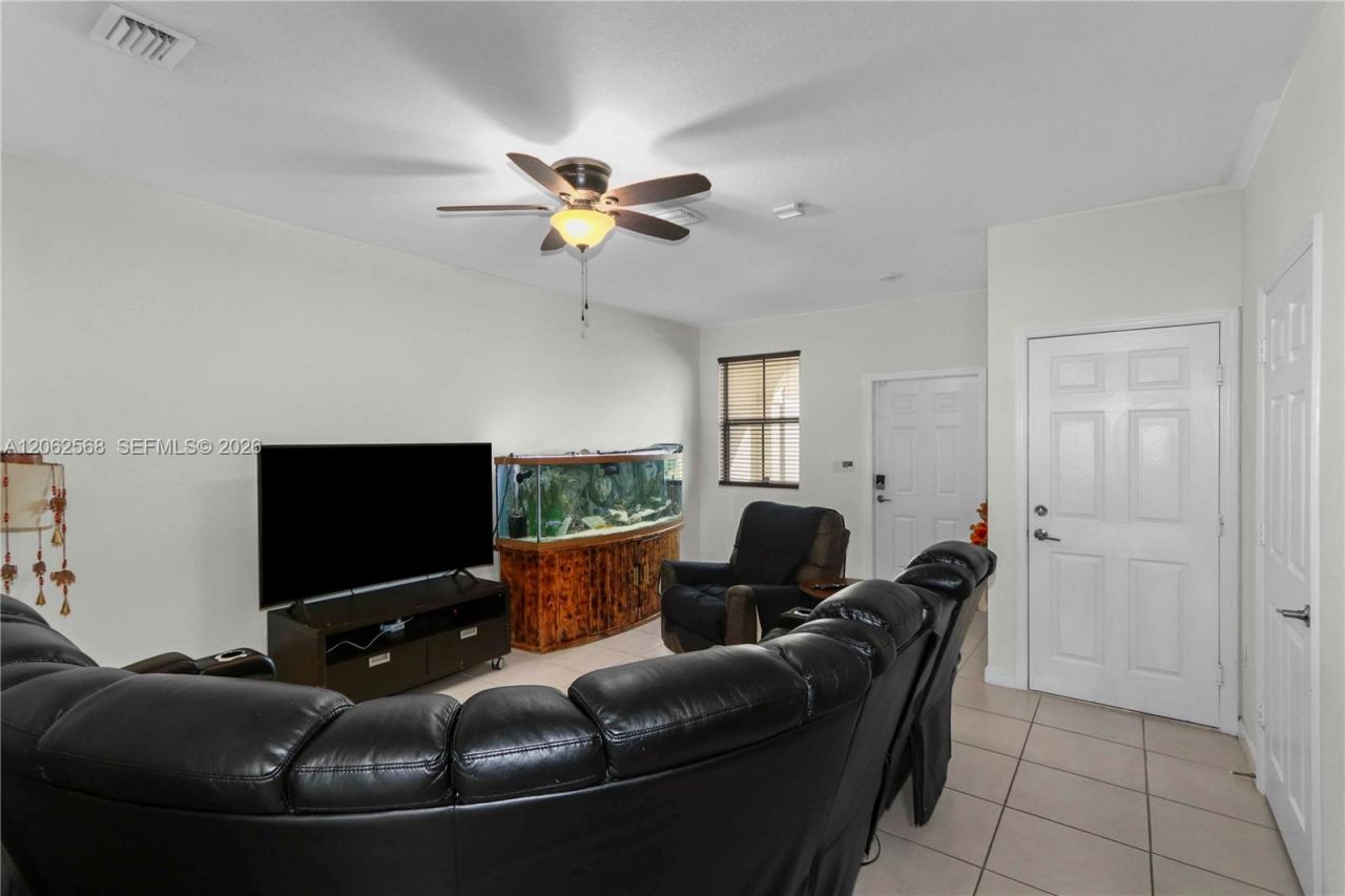12758 SW 230th St , Miami, FL 33170 Photo