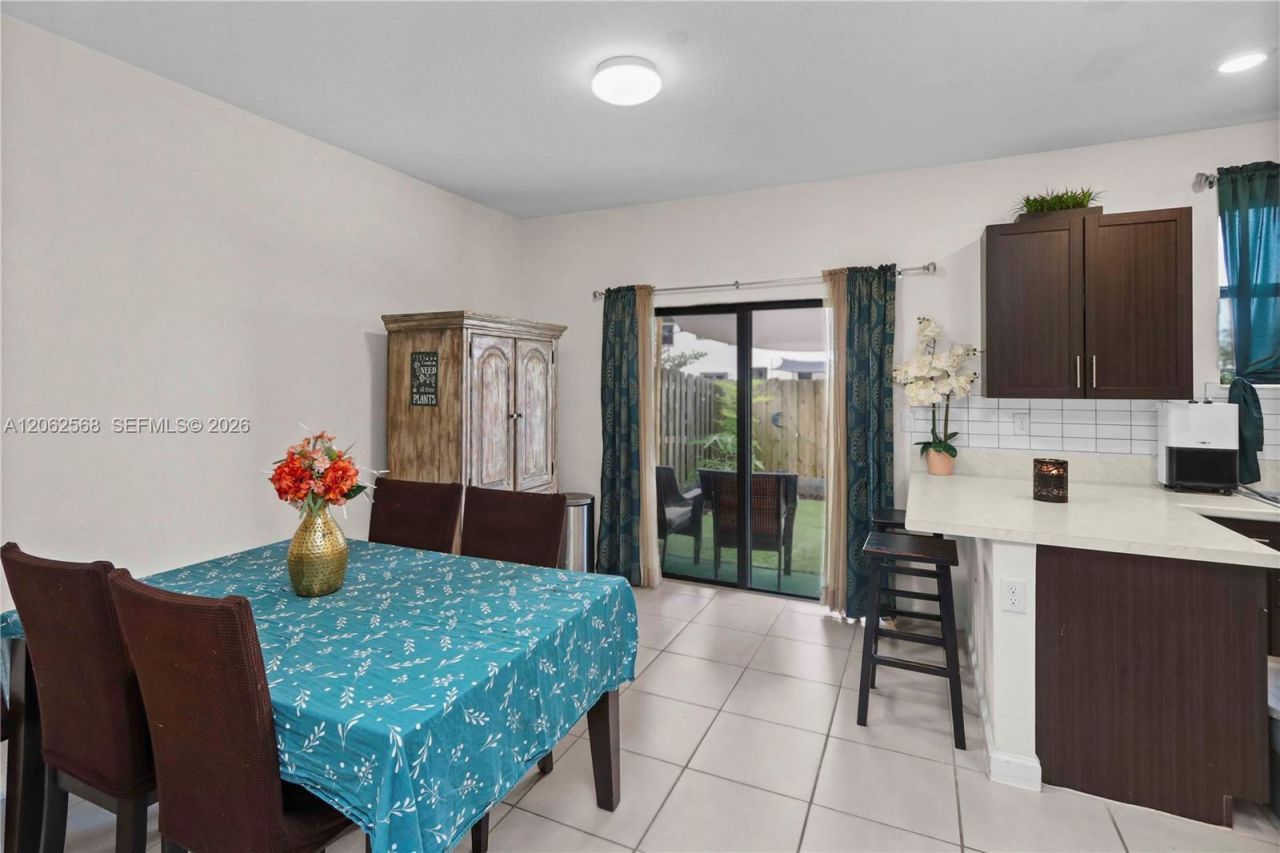12758 SW 230th St , Miami, FL 33170 Photo