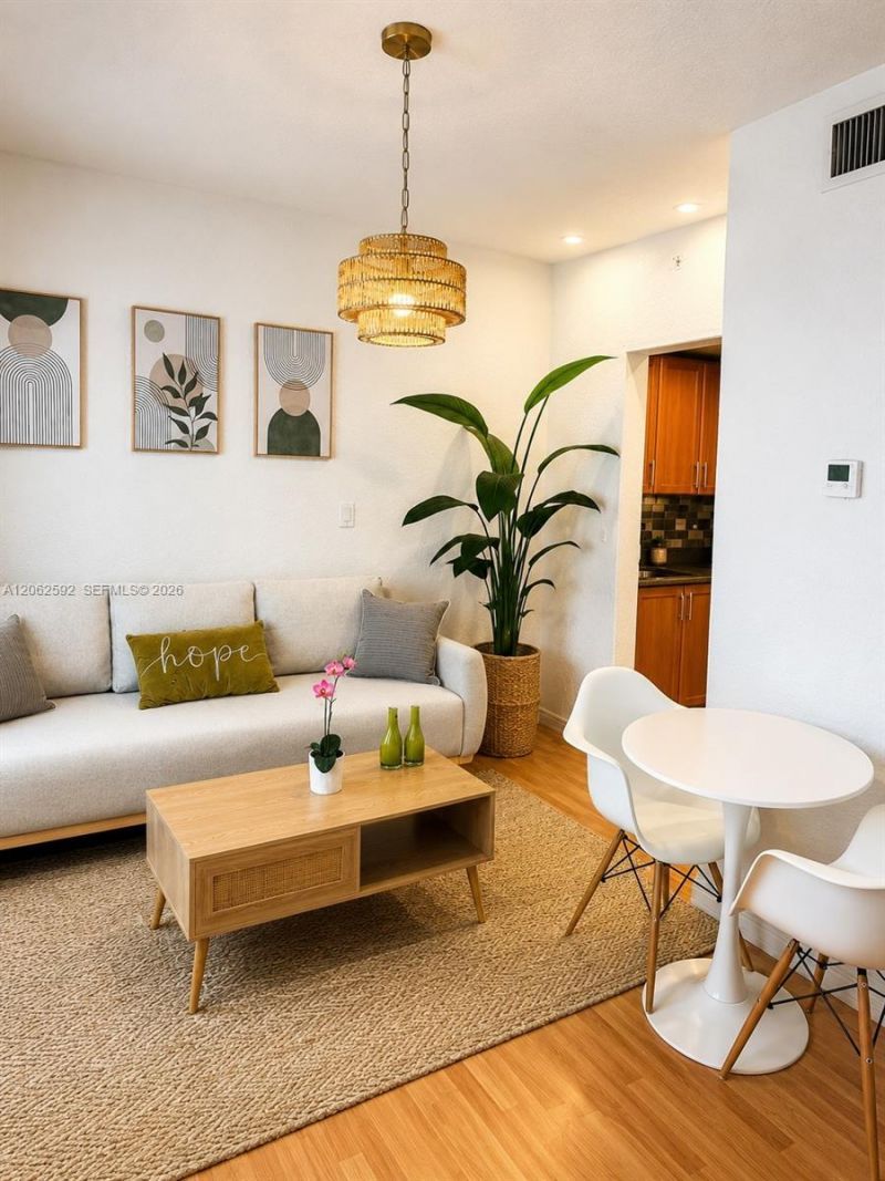 7326 Collins Ave , Unit 207, Miami Beach, FL 33141 Photo