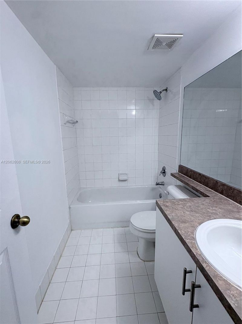 11177 SW 8th St, Unit 108, Pembroke Pines, FL 33025 Photo