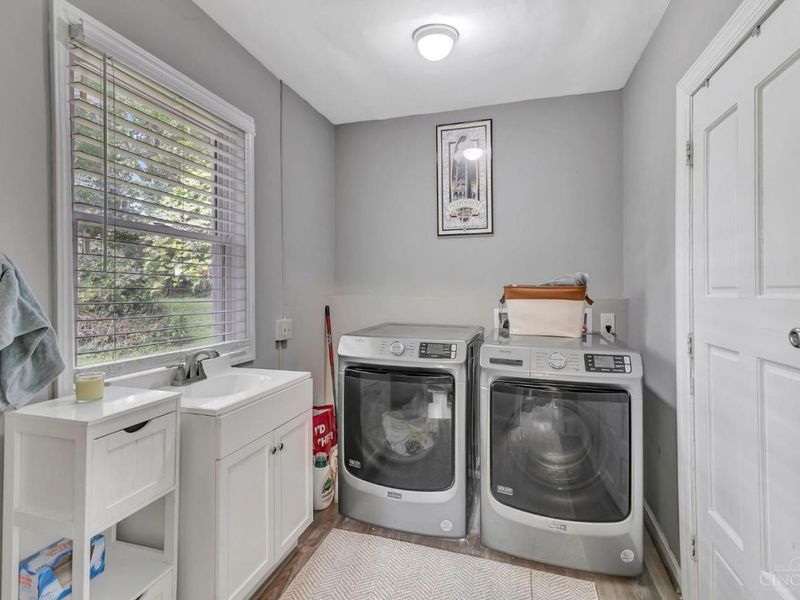 3953 Kirkup Avenue, Cincinnati, OH 45213 Photo 17