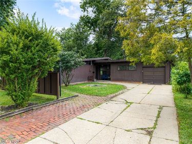 6390 Nelwood Road, Parma, OH 44130