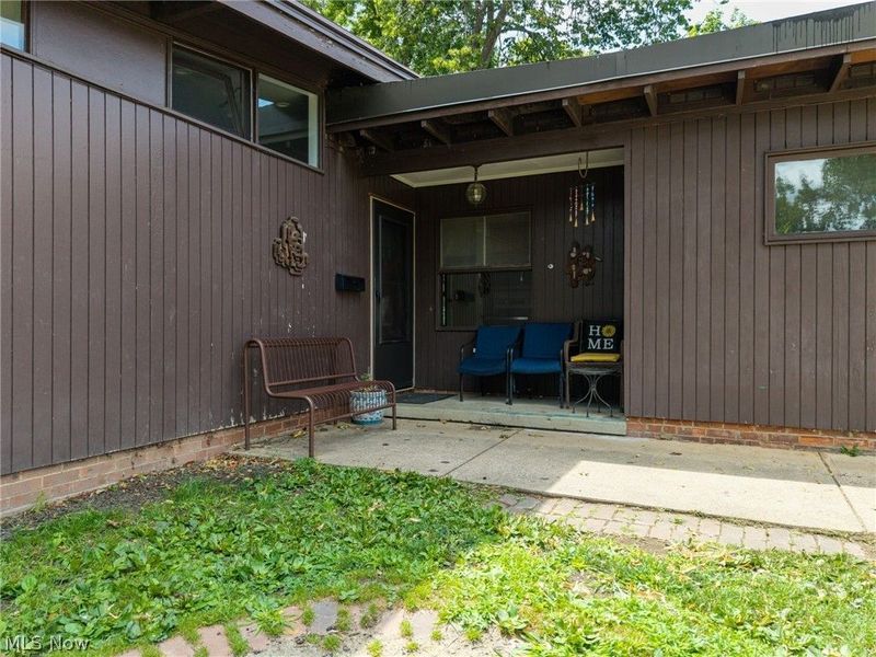 6390 Nelwood Road, Parma Heights, OH 44130 Photo 3