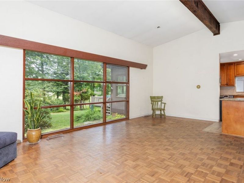 6390 Nelwood Road, Parma Heights, OH 44130 Photo 8