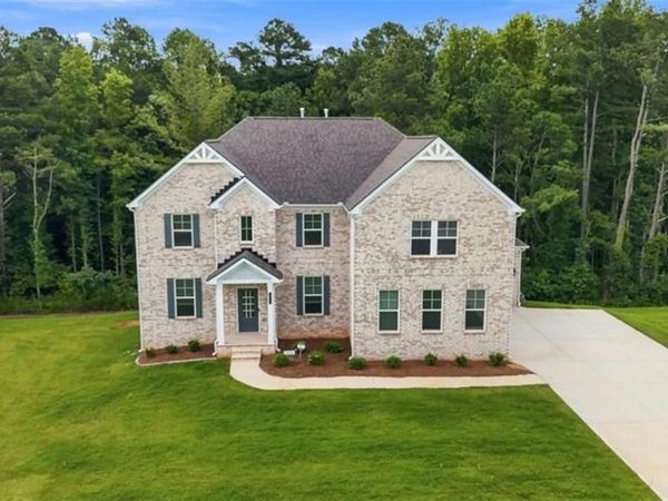 301 Delta Drive , Mcdonough, GA 30252