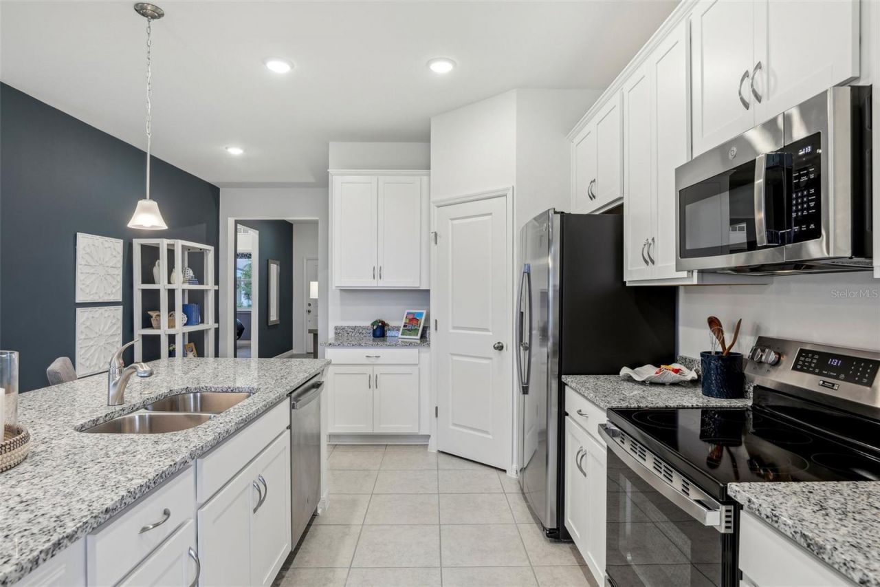 23599 Grindstone Way , Sorrento, FL 32776 Photo