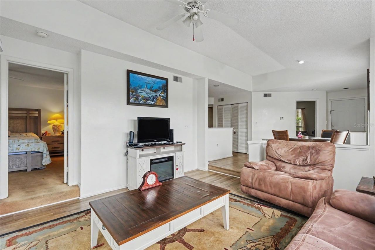 115 112th Avenue Ne, Unit 726, Saint Petersburg, FL 33716 Photo