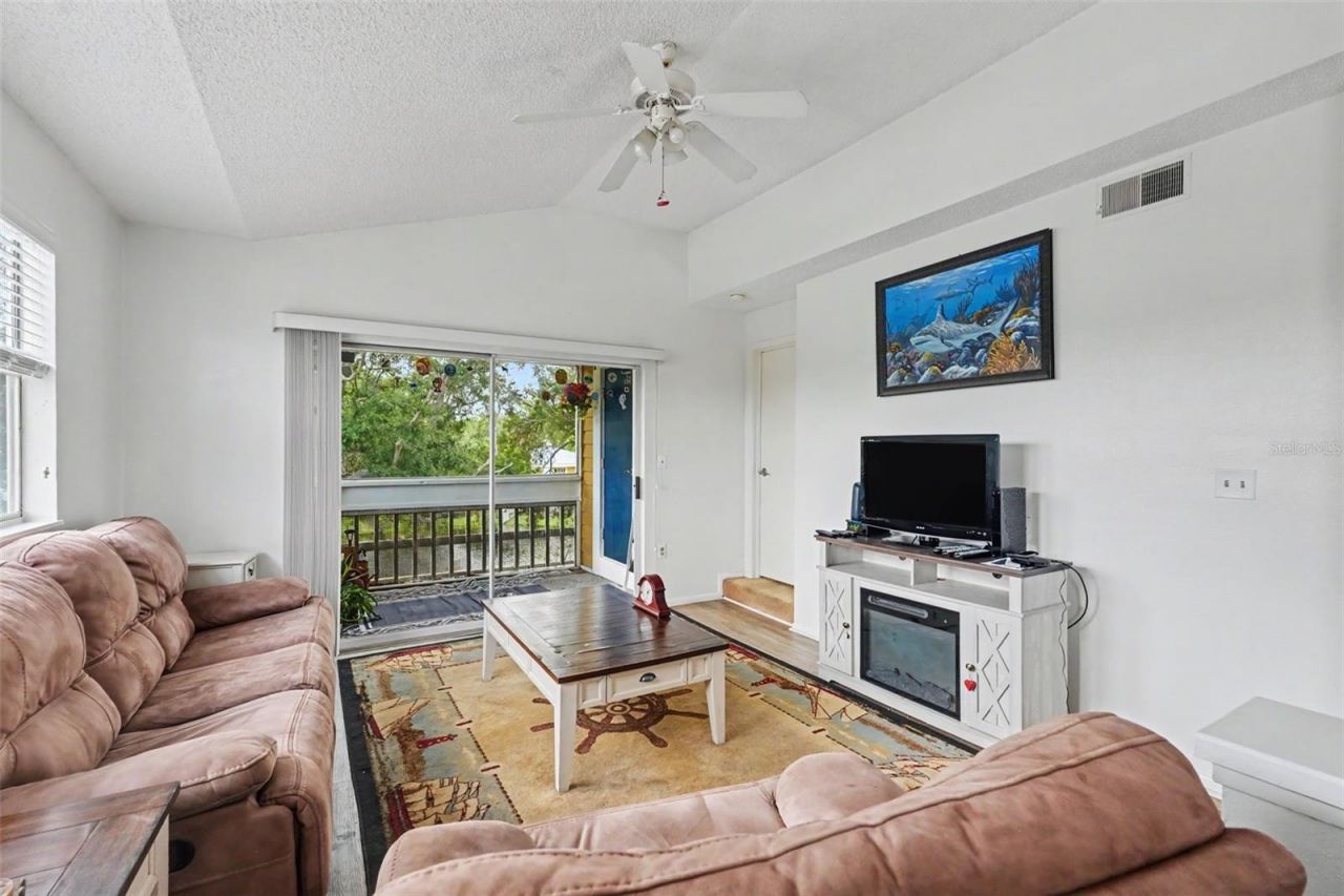 115 112th Avenue Ne, Unit 726, Saint Petersburg, FL 33716 Photo