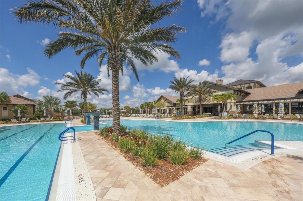 16932 Pelham Place, Lakewood Ranch, FL 34202 Photo