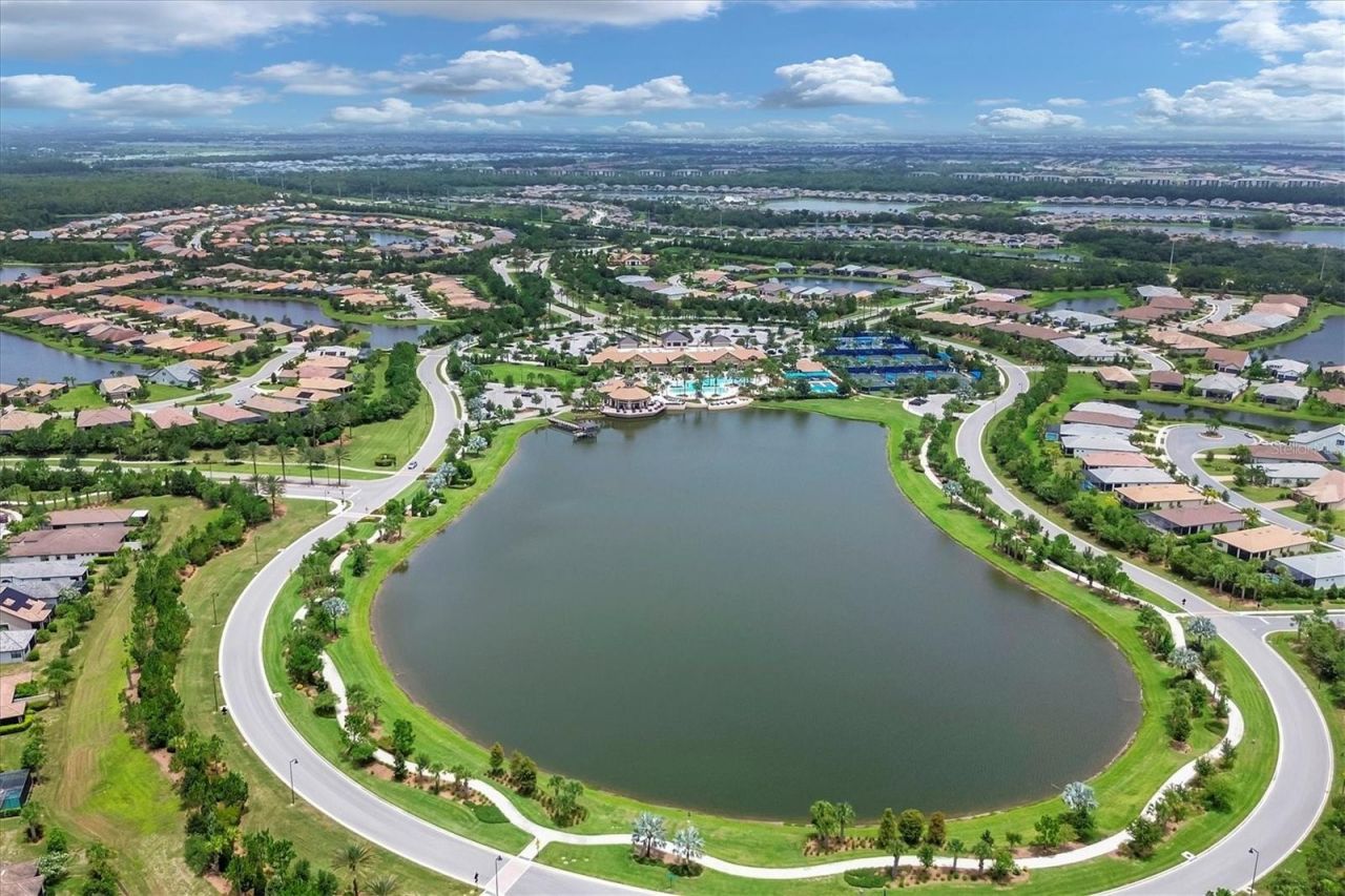 16932 Pelham Place, Lakewood Ranch, FL 34202 Photo