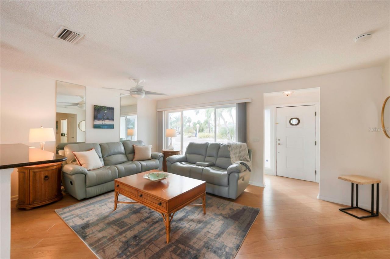 4223 Royal Palm Drive, Bradenton, FL 34210 Photo