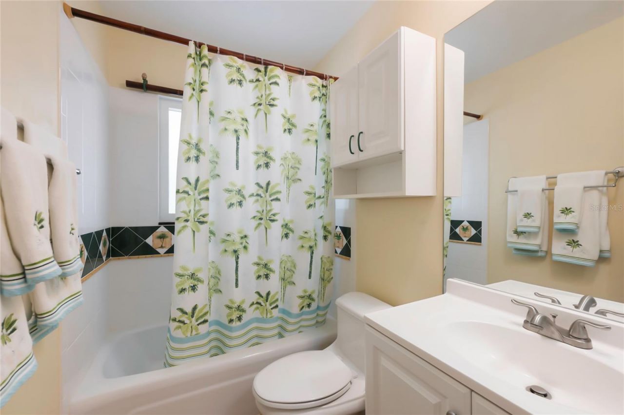 4223 Royal Palm Drive, Bradenton, FL 34210 Photo