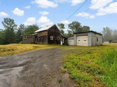 1438 Newport Road, Poland, NY 13431