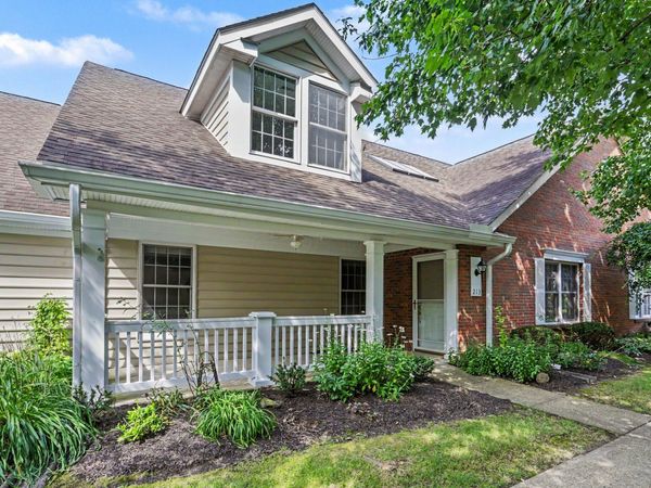 213 Shannon Lane, Granville, OH 43023