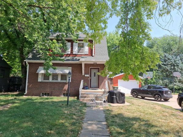 1218 S Royce, Sioux City, IA 51106
