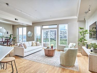 200 S Dawson Street, Unit 310, Raleigh, NC 27601