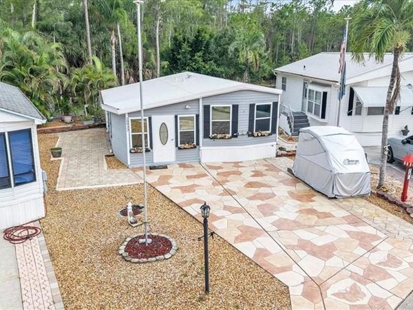 10933 Brown Pelican CIR, ESTERO, FL 33928