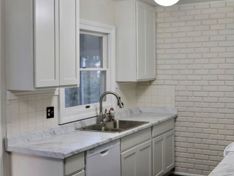 1093 Sutherland Avenue, Akron, OH 44314 Photo 14