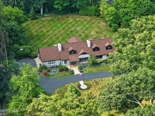 4545 Indian Road , Ottawa Hills, OH 43615