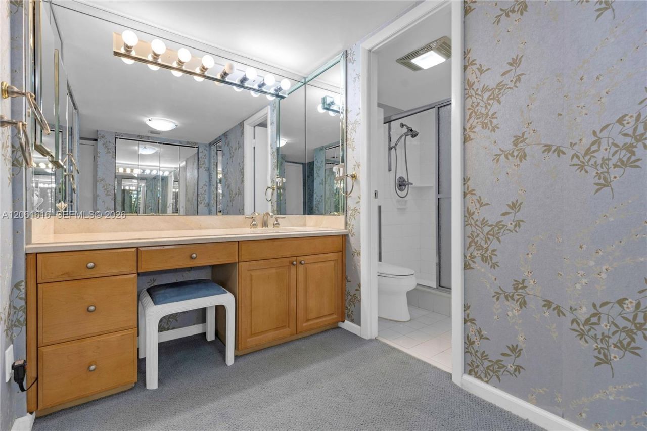 20335 W Country Club Dr, Unit 1806, Aventura, FL 33180 Photo