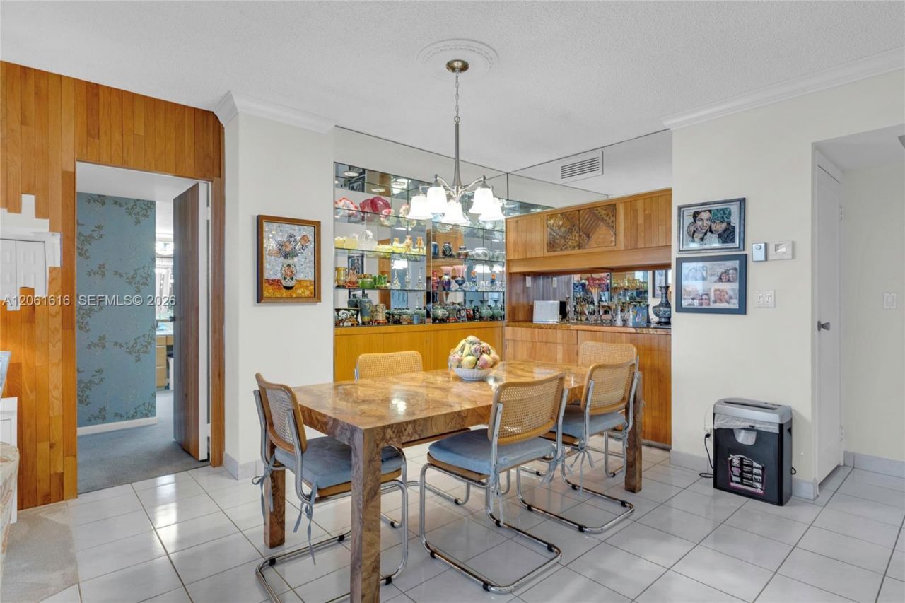 20335 W Country Club Dr, Unit 1806, Aventura, FL 33180 Photo