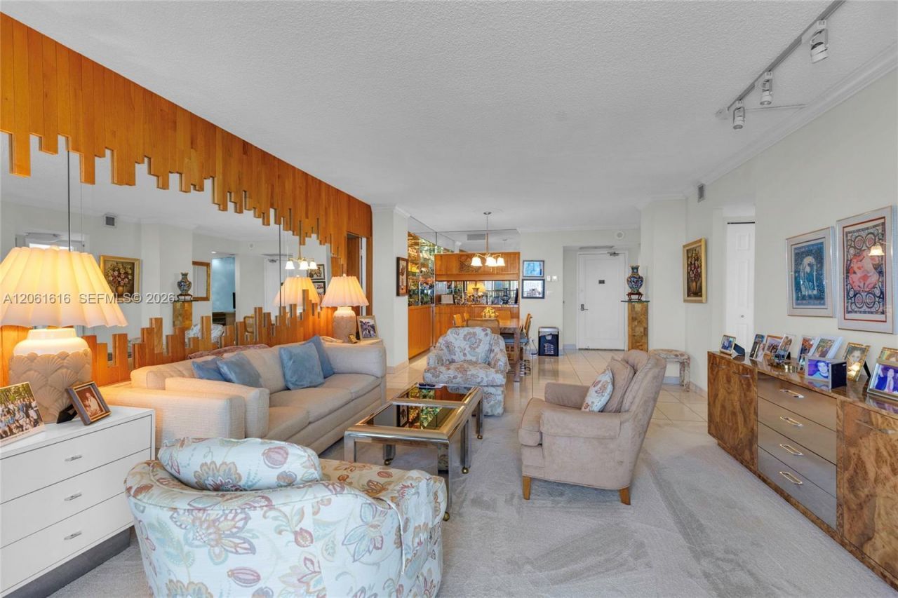 20335 W Country Club Dr, Unit 1806, Aventura, FL 33180 Photo