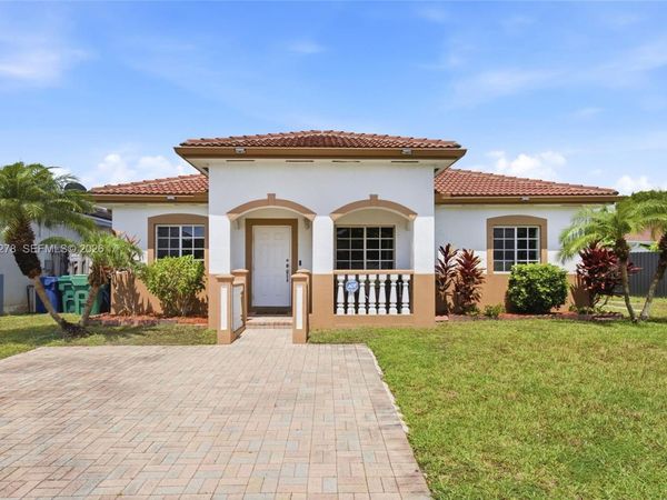 22470 SW 103rd Ave , Cutler Bay, FL 33190