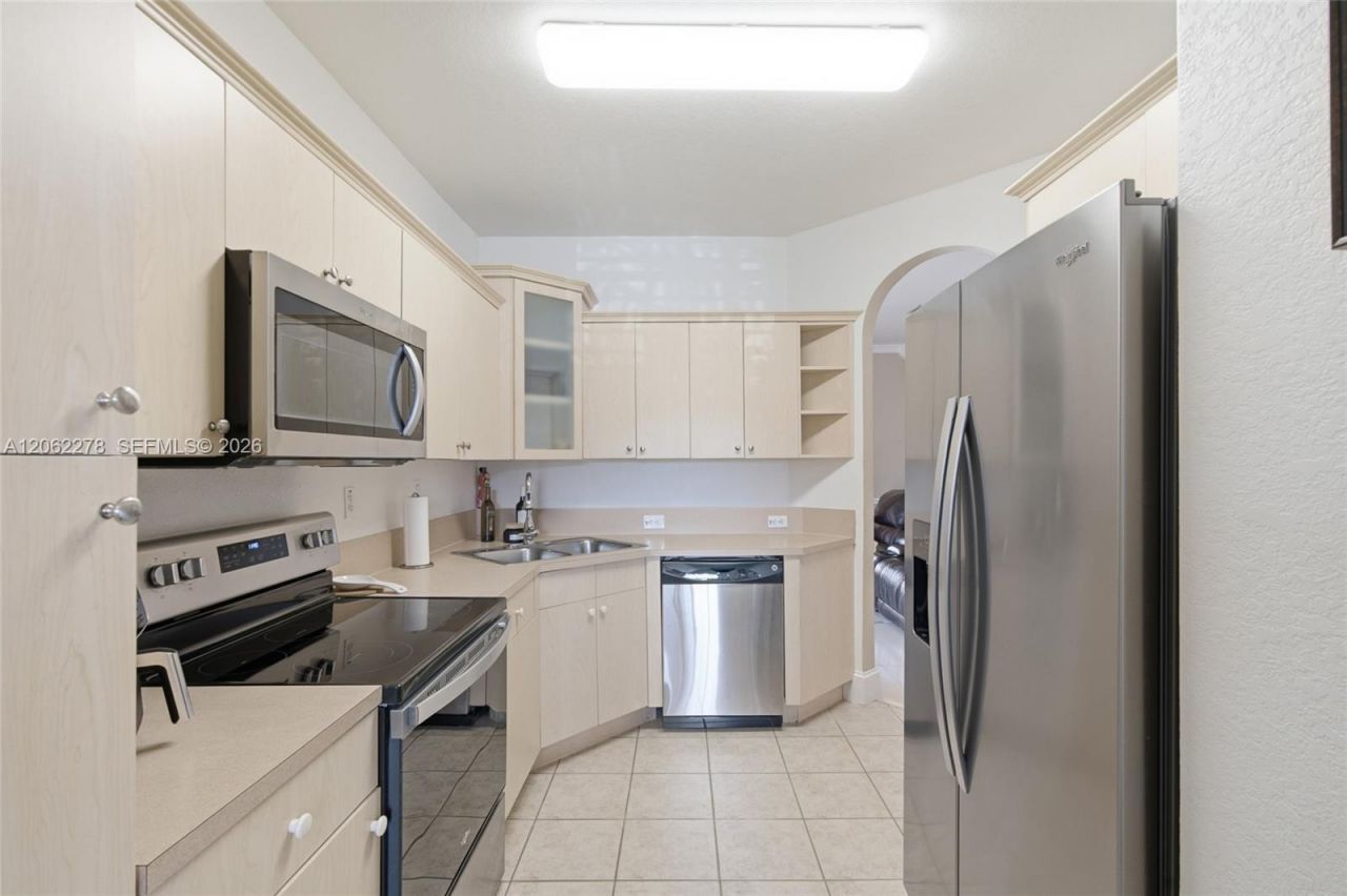 22470 SW 103rd Ave, Cutler Bay, FL 33190 Photo