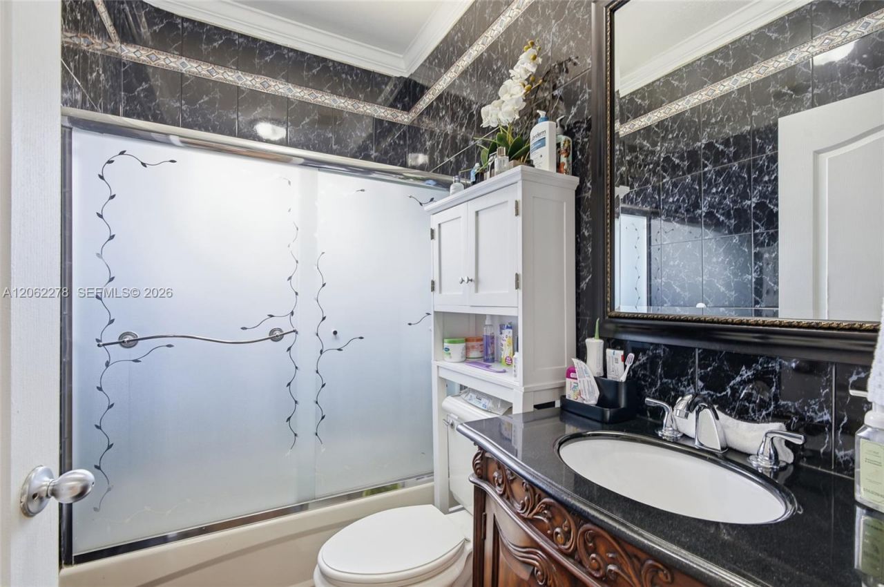 22470 SW 103rd Ave, Cutler Bay, FL 33190 Photo