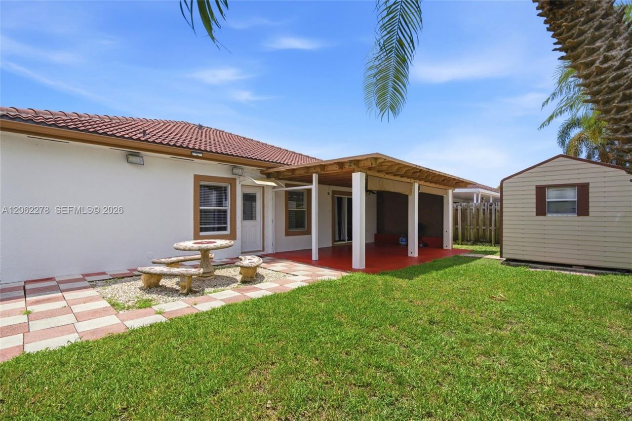 22470 SW 103rd Ave, Cutler Bay, FL 33190 Photo