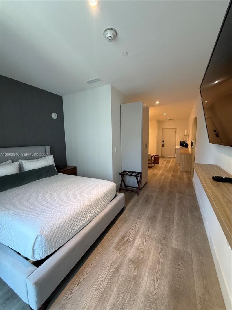229 SW 9th St , Unit 507, Miami, FL 33130 Photo