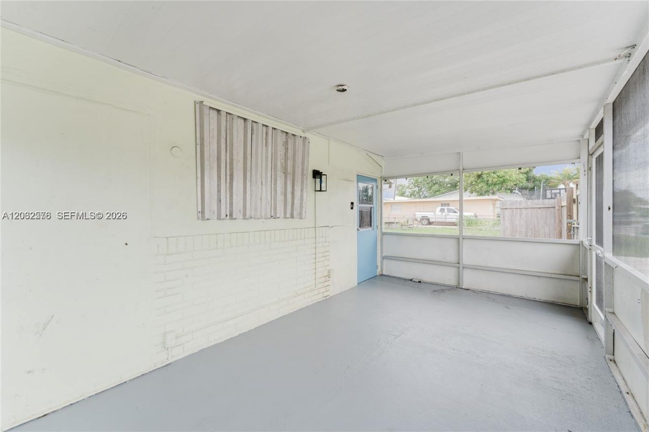 5737 Grant St, Unit 3, Hollywood, FL 33021 Photo
