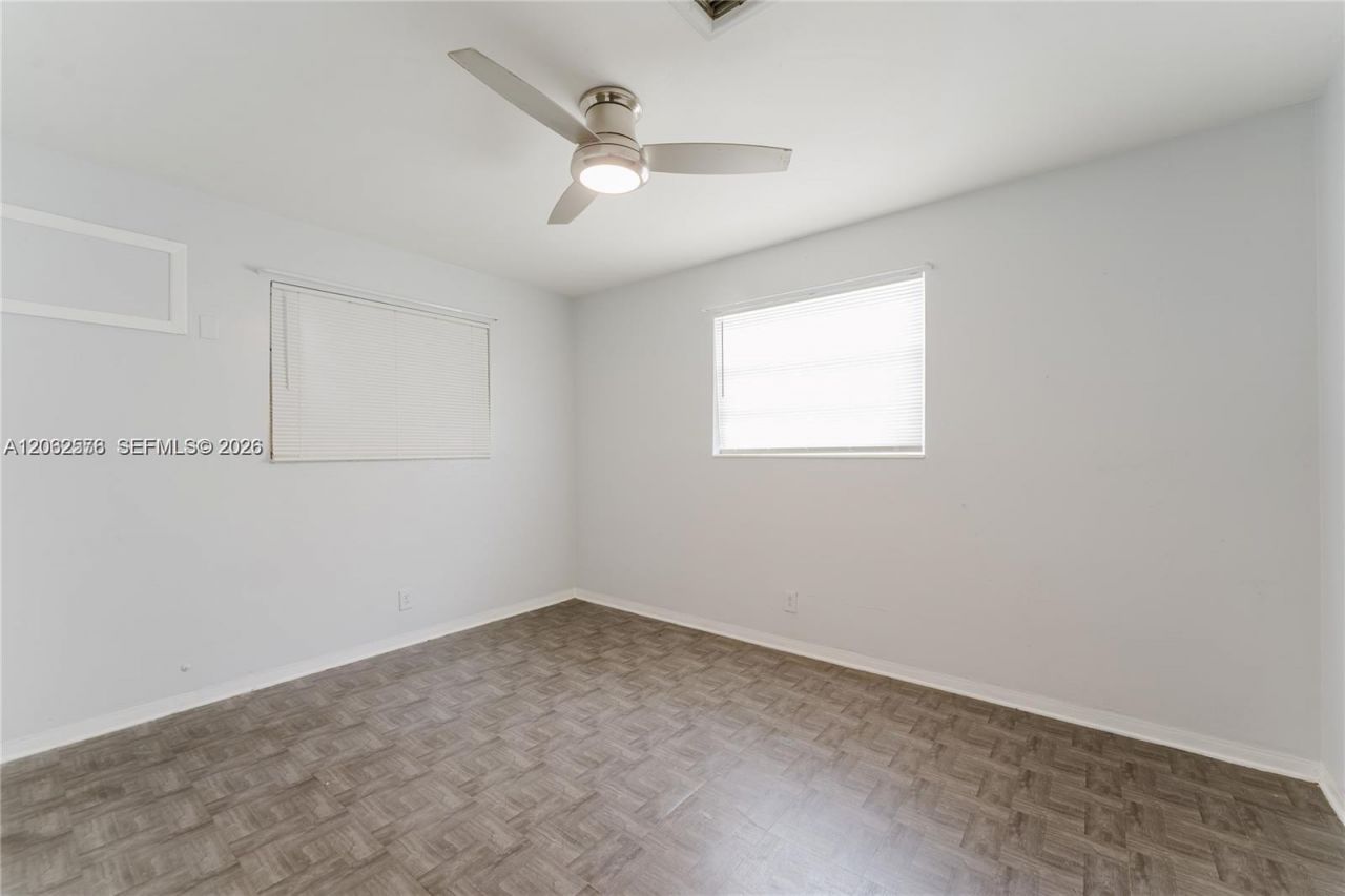 5737 Grant St, Unit 3, Hollywood, FL 33021 Photo