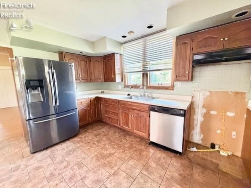 231 Northwest Street, Bellevue, OH 44811 Photo 11