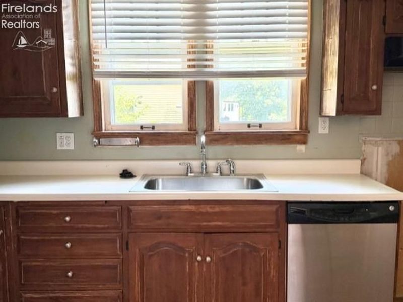 231 Northwest Street, Bellevue, OH 44811 Photo 13