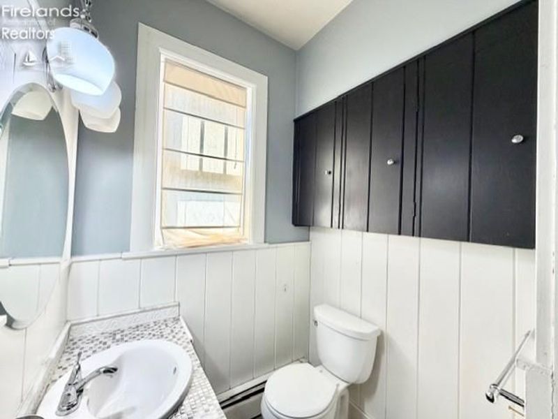 231 Northwest Street, Bellevue, OH 44811 Photo 16
