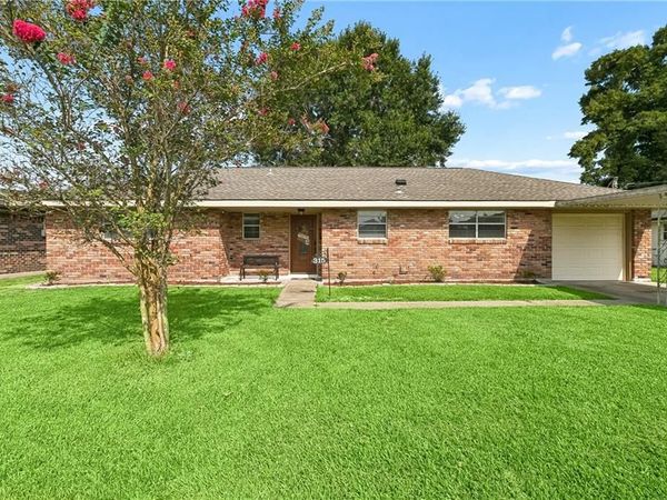 315 ST. ANTHONY Street , Luling, LA 70070